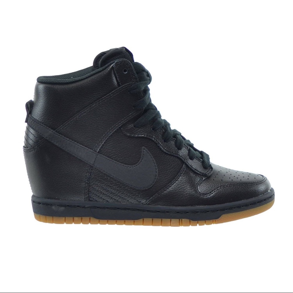 Nike Women’s  High Top Dunk Sky Hi Wedges size 10